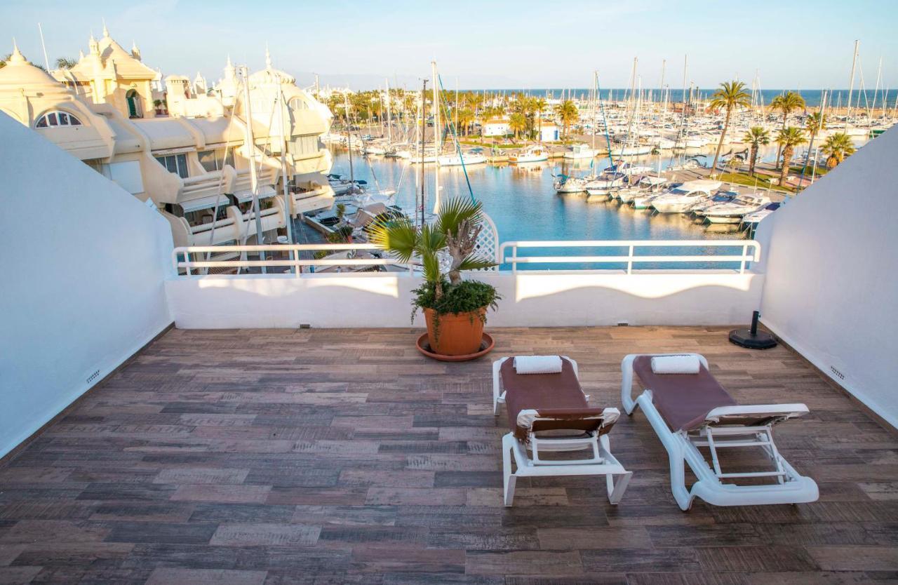 Popeye Suite Puerto Marina Espectacular Apartamento Dentro De La Isla De Puerto Marina Con Piscina En Cubierta Y A 1 Minuto De La Playa بينالماذينا المظهر الخارجي الصورة